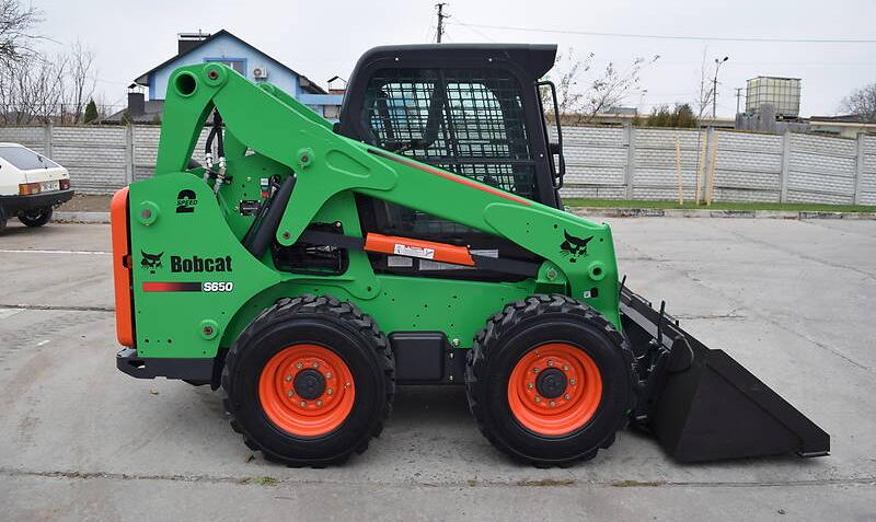 Bobcat S650 HIGH FLOW  2015