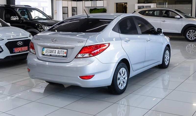 Hyundai Accent 2016
