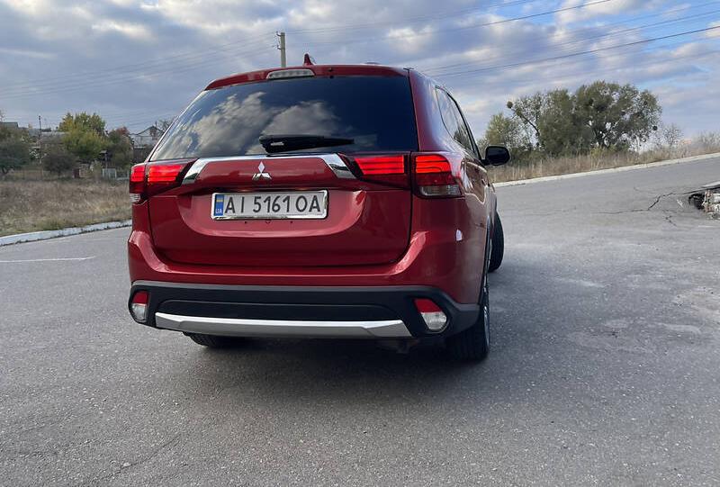 Mitsubishi Outlander ES 2018