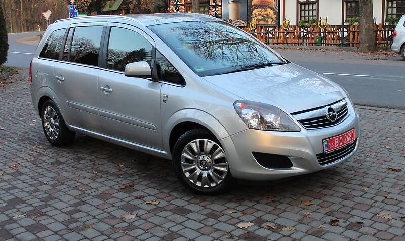 Opel Zafira Limited 7 Places MPI 2011