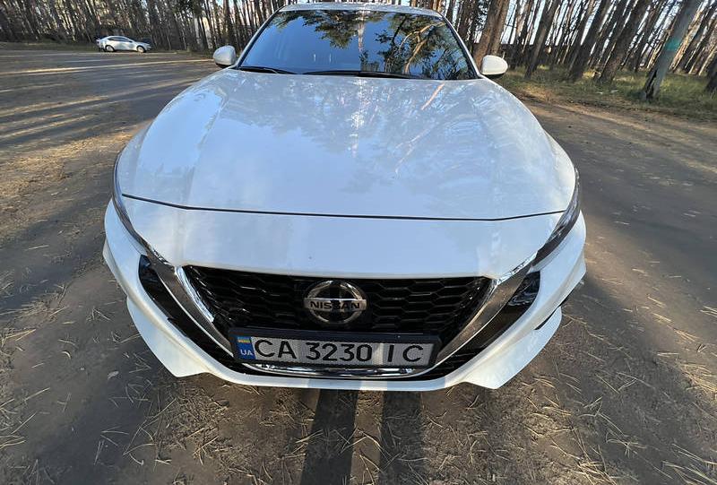 Nissan Altima 2020
