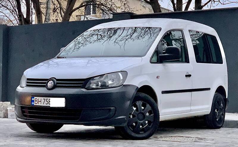 Volkswagen Caddy пасс. 2011