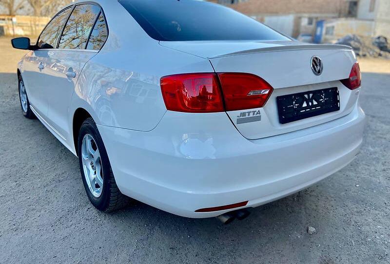Volkswagen Jetta 2012