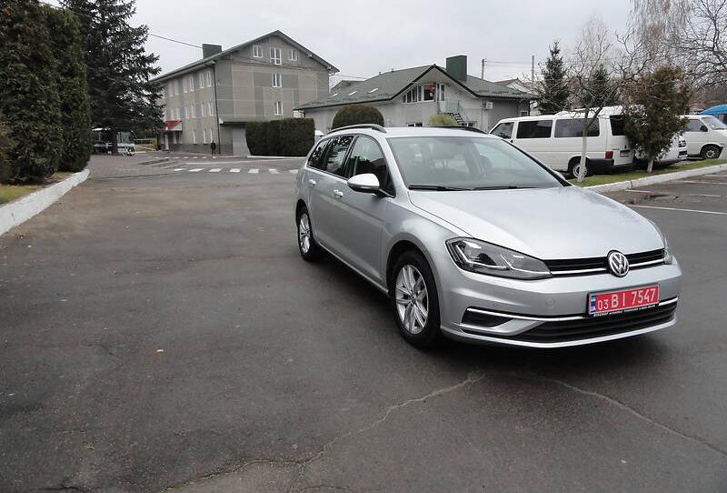 Volkswagen Golf VII COMFORTLINE 2018