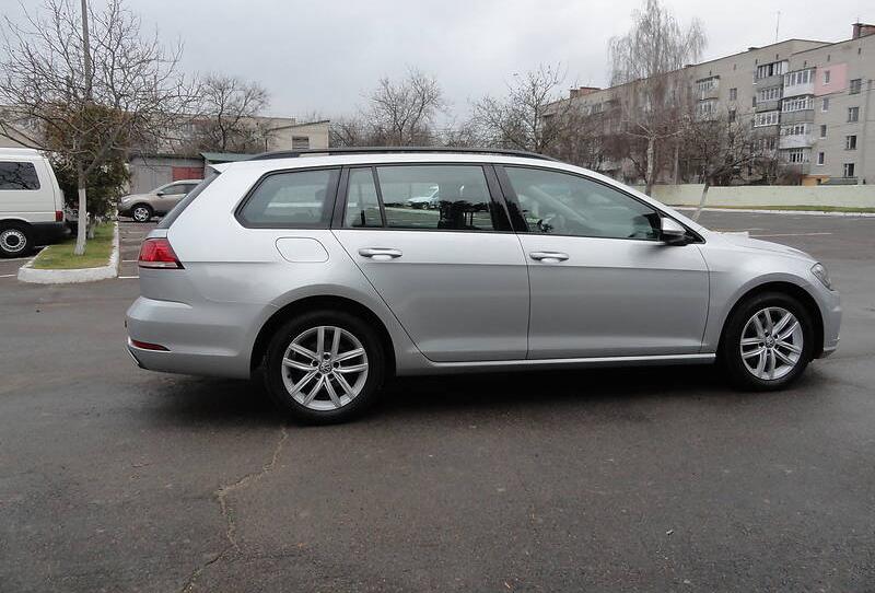 Volkswagen Golf VII COMFORTLINE 2018