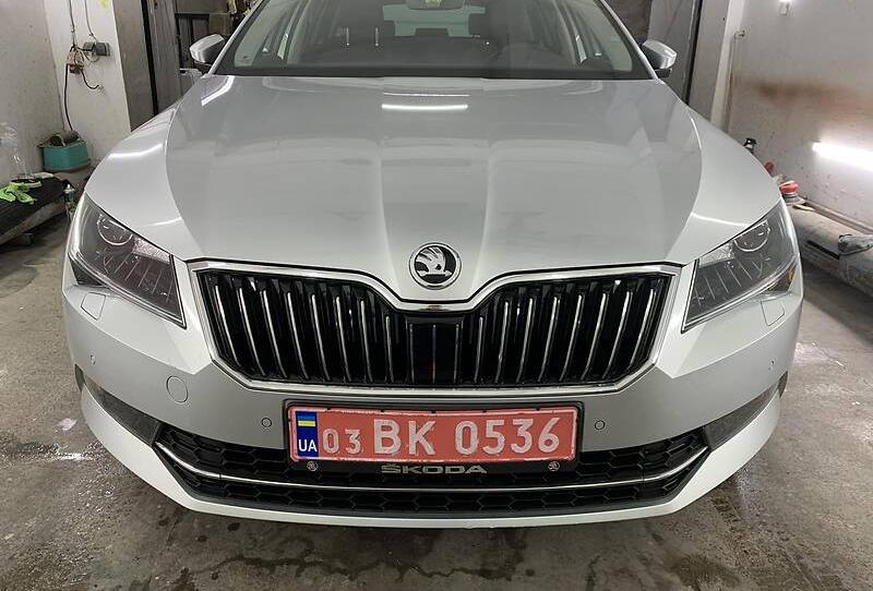 Skoda Superb 4x4DCC 190 NE KRASHE 2016