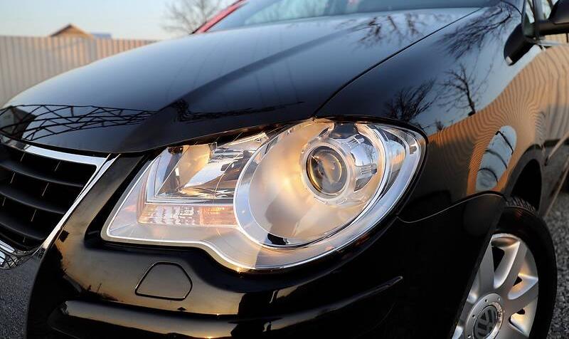 Volkswagen Touran  R LINE 1.6MPI 2009