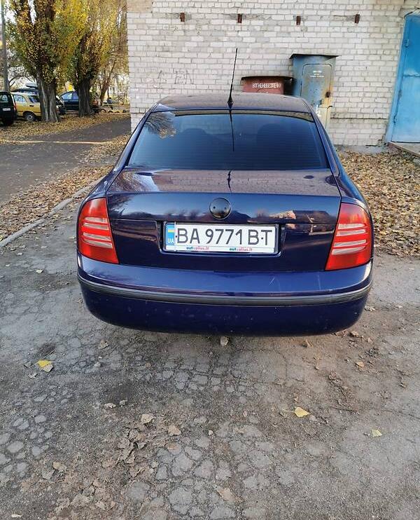 Skoda Superb 2003