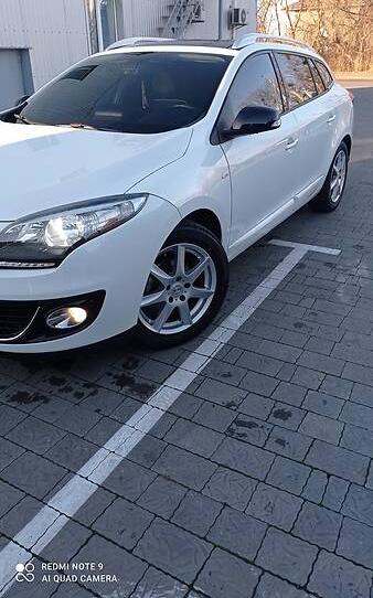 Renault Megane Bose Shkira 2012