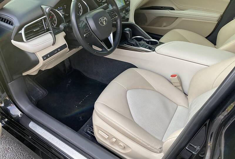 Toyota Camry Premium  2018