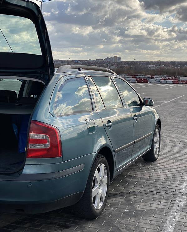 Skoda Octavia A5 MPI ELEGANCE 2005