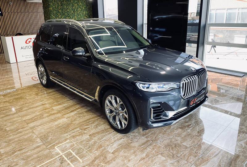 BMW X7 2019