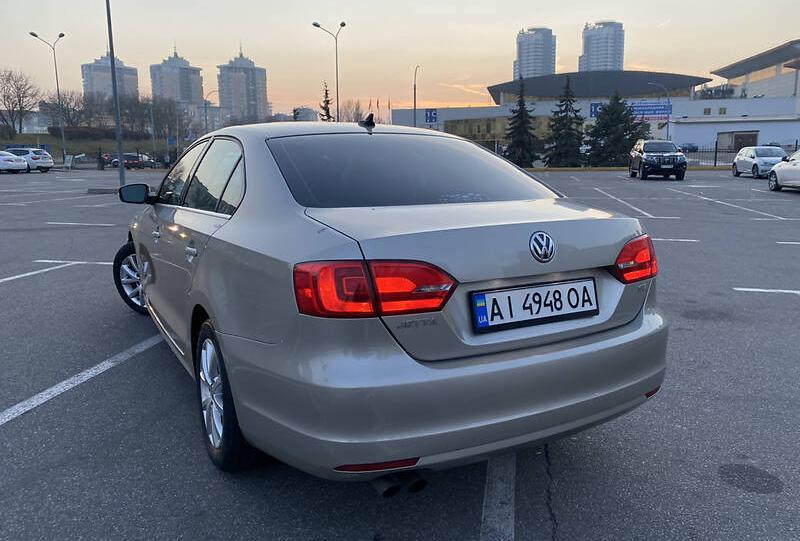 Volkswagen Jetta se  2013
