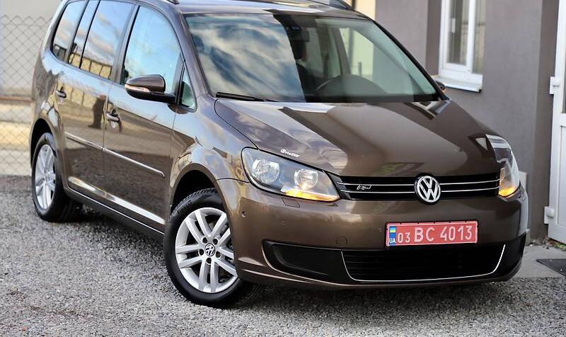 Volkswagen Touran FAMILY EDITION  2011