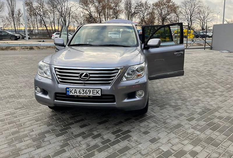 Lexus LX 570 2008