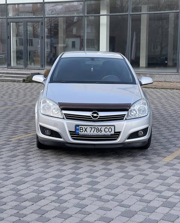 Opel Astra H 2008