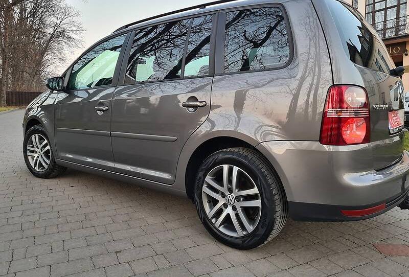 Volkswagen Touran 2010