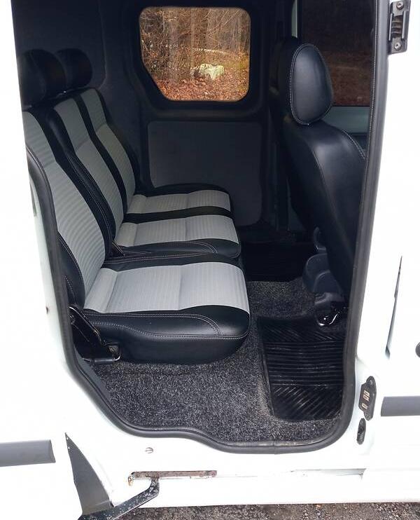 Ford Transit Connect пасс. 2010