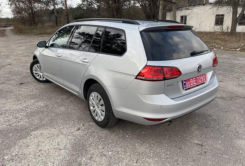 Volkswagen Golf VII DISTRONIC 2017