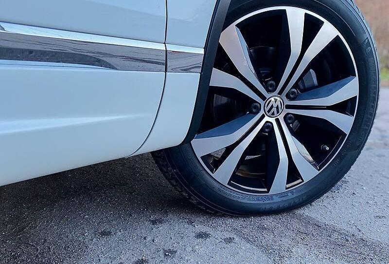 Volkswagen Touareg R Line Exclusive  2018