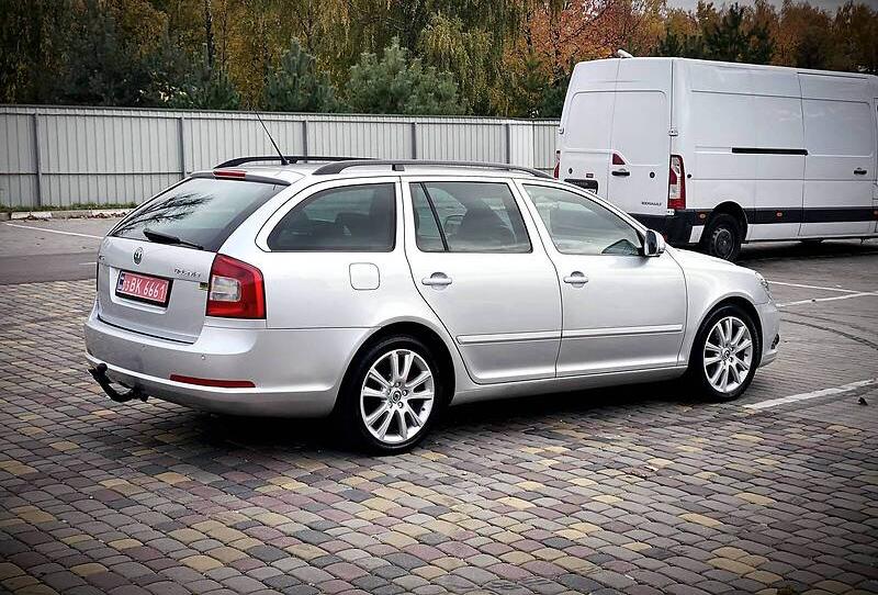 Skoda Octavia A5 RS 2011