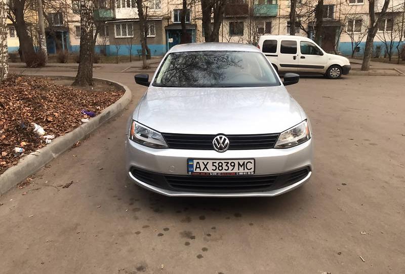 Volkswagen Jetta S 2013