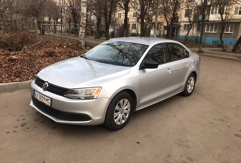 Volkswagen Jetta S 2013