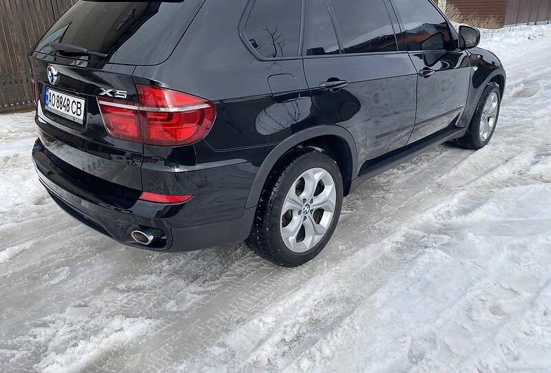 BMW X5 2011