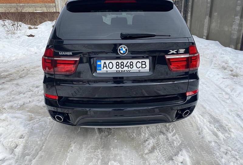 BMW X5 2011