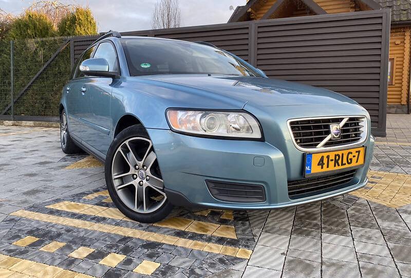 Volvo V50 2010