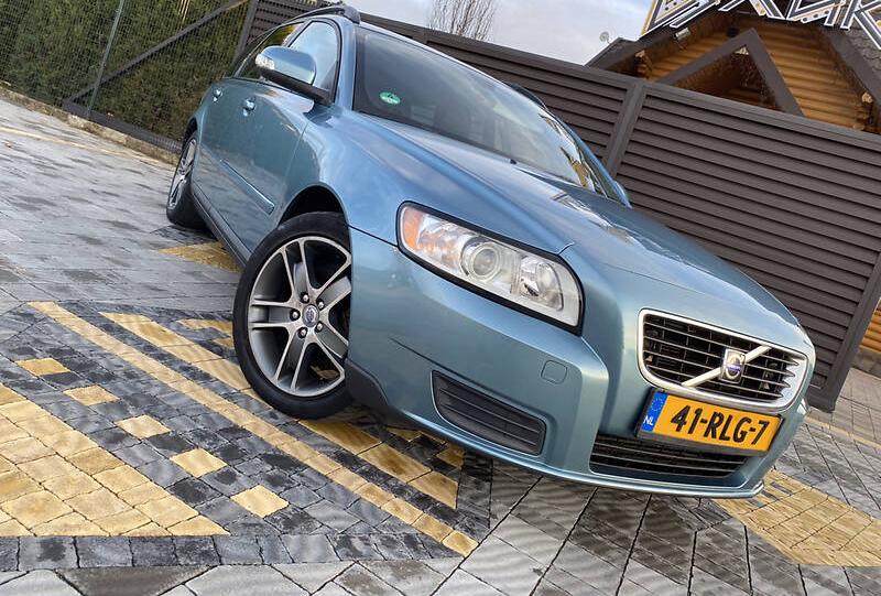 Volvo V50 2010