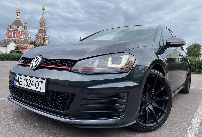 Volkswagen Golf VII GTI 2014