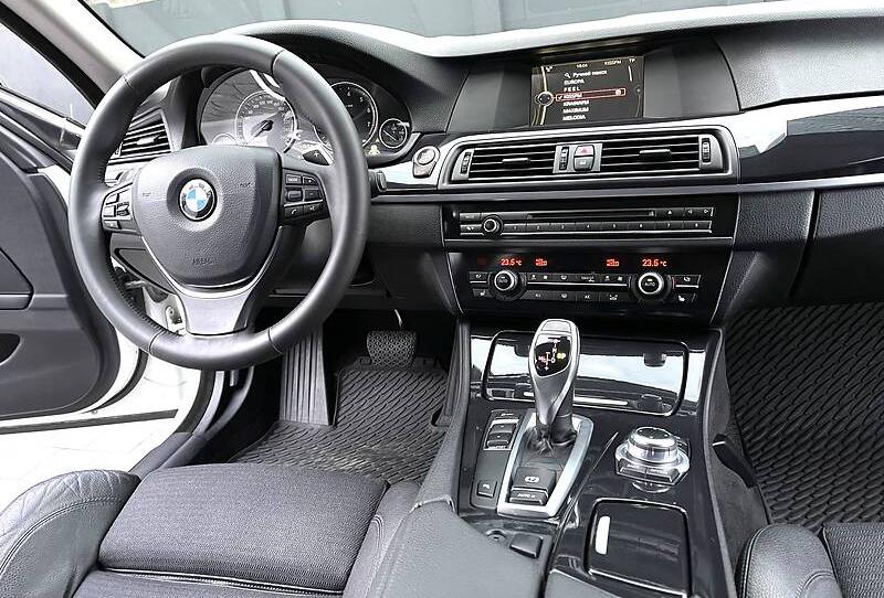 BMW 520 2012