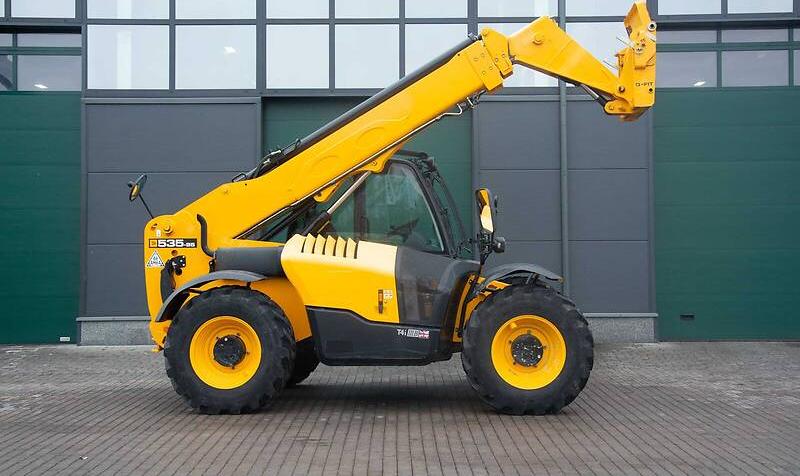 JCB 535-95 2015