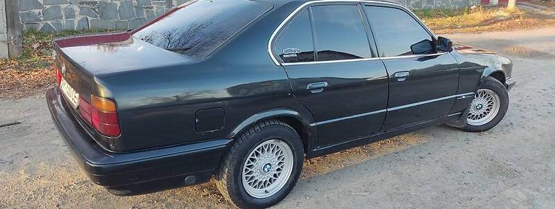 BMW 525 1988