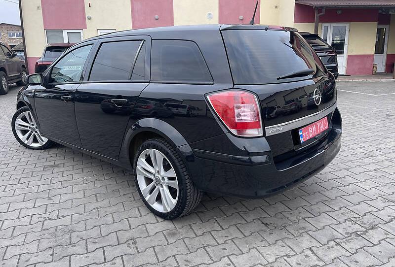 Opel Astra H 2012