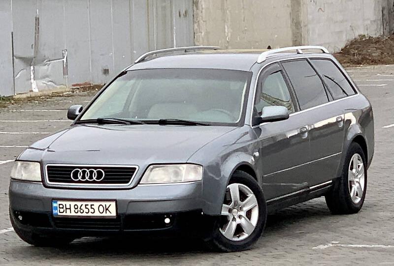 Audi A6 guattro 2001