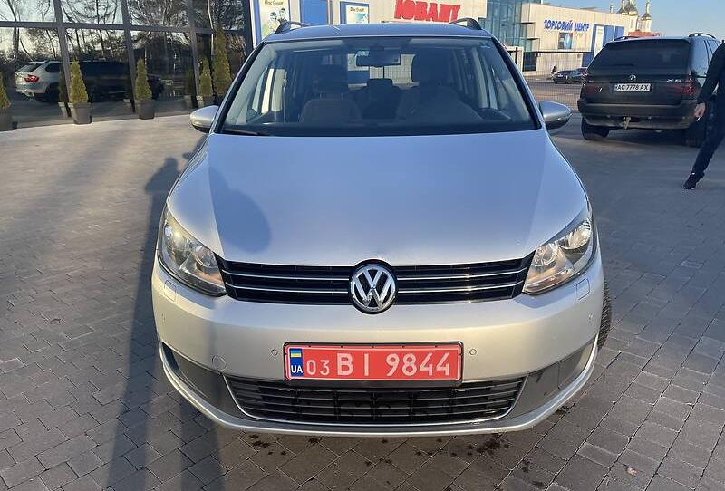 Volkswagen Touran 2012
