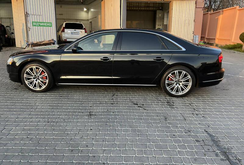 Audi A8 long  2014