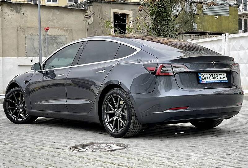 Tesla Model 3 Long range autopilot 2018