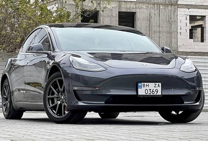Tesla Model 3 Long range autopilot 2018