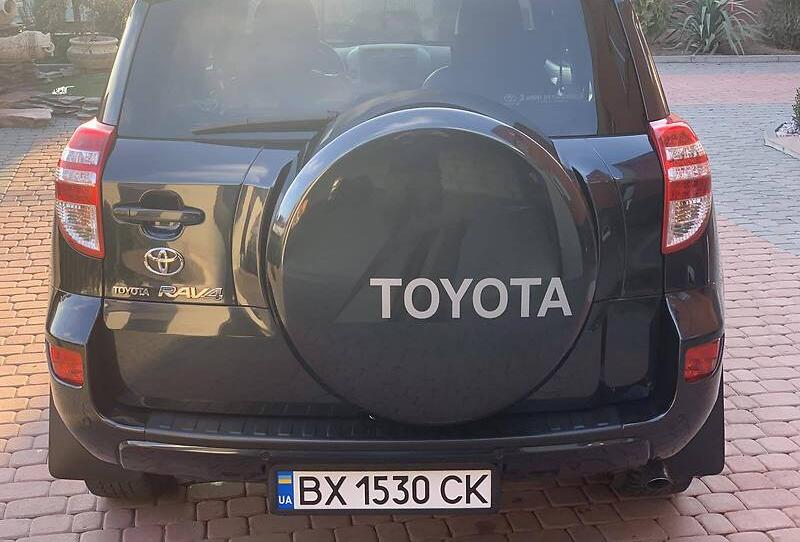 Toyota RAV4 2011