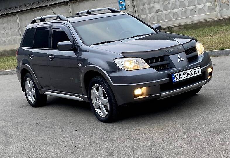 Mitsubishi Outlander 2005