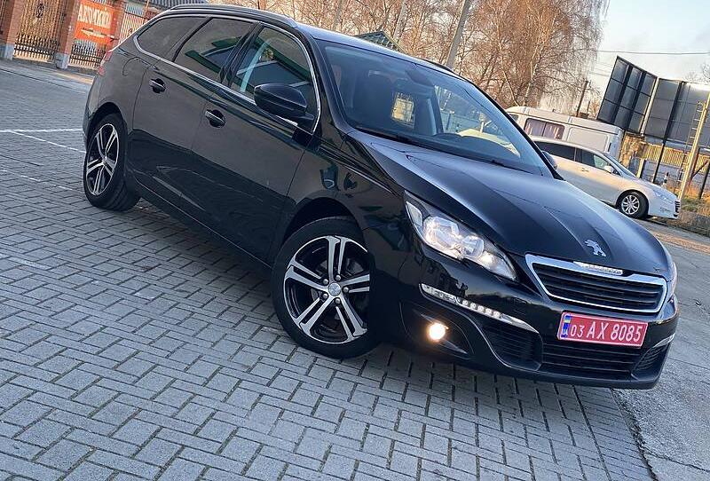 Peugeot 308 Executiv Pano Camera 2015