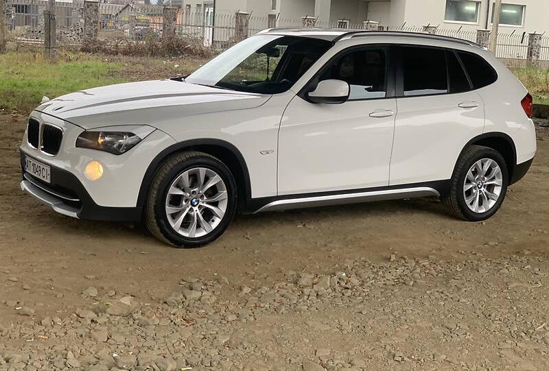 BMW X1 2011