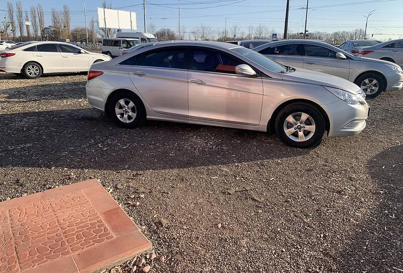 Hyundai Sonata CARLAND  2016