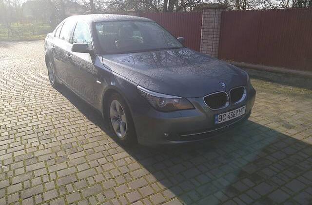 BMW 520 2008