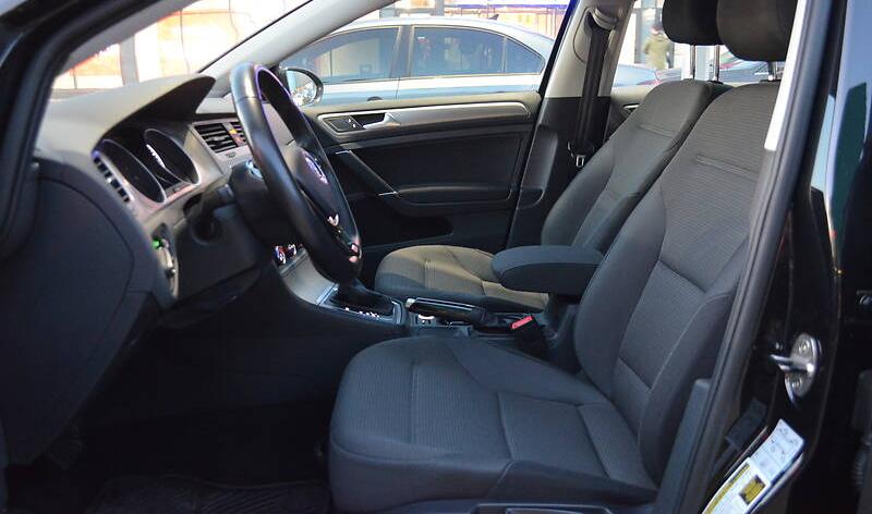 Volkswagen Golf VII 2016