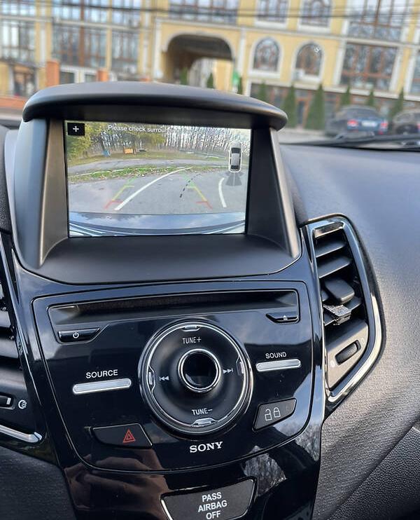 Ford Fiesta TITANIUM  2018