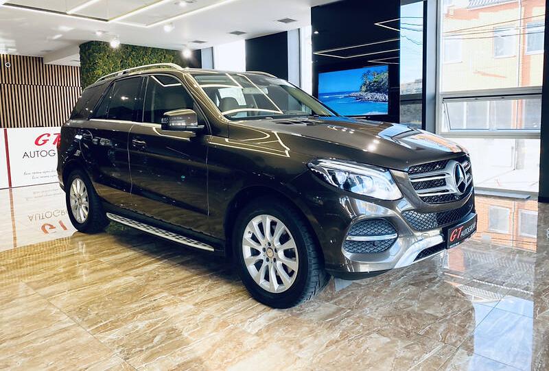Mercedes-Benz GLE 250 4MATIC OFFICIAL  2016